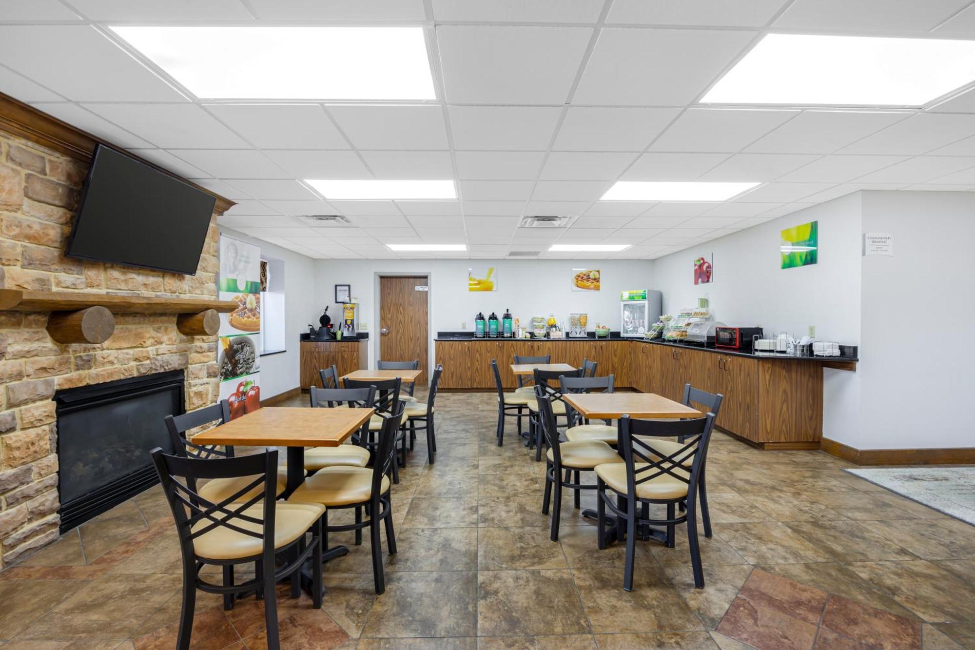 Quality Inn & Suites Monterey, Tn - Crossville, Tn 외부 사진